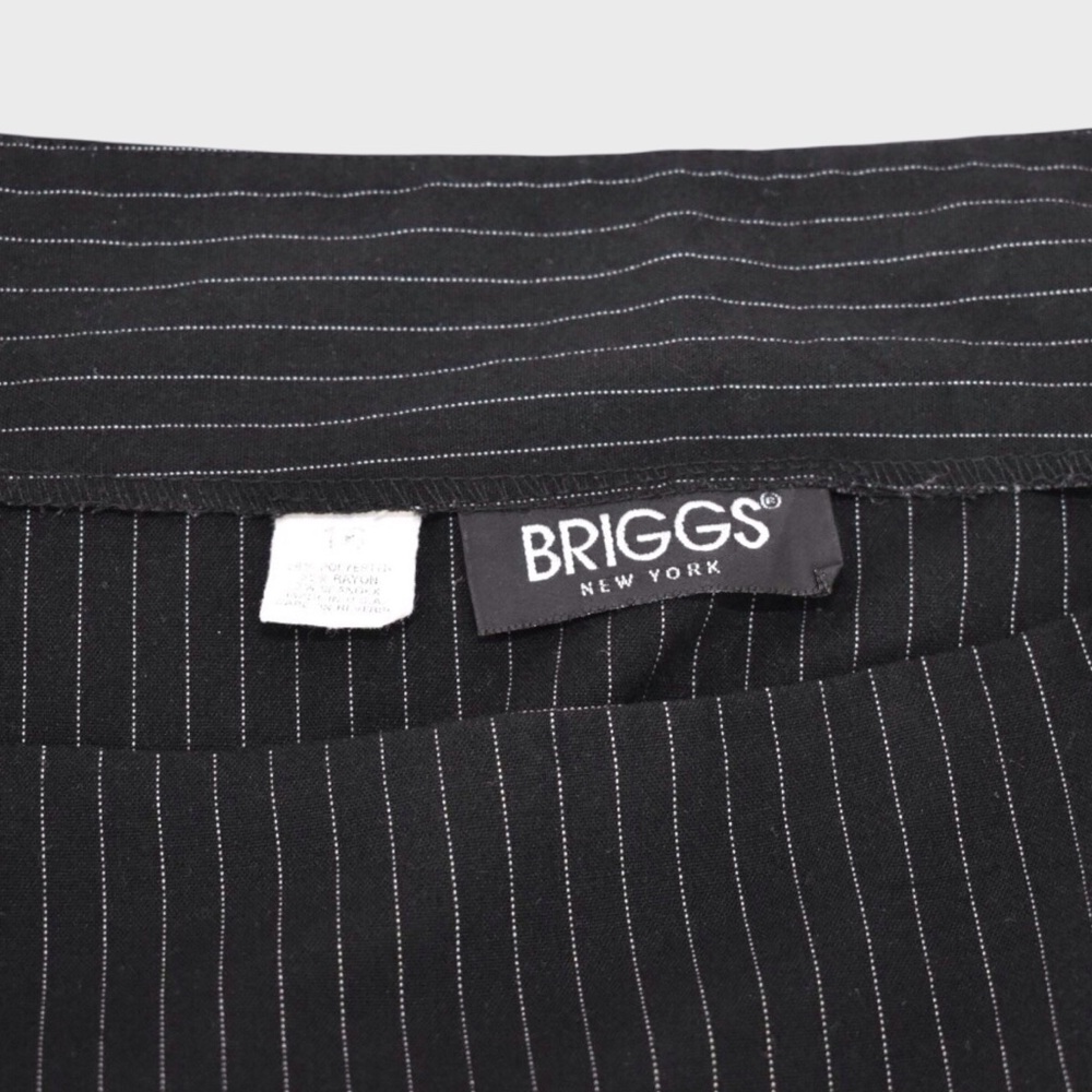 Briggs New York Pinstripe Ruffle Hem Mini Skirt - Picture 6 of 6